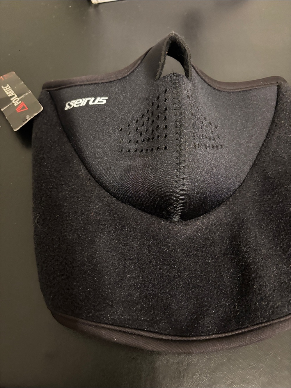 Seryus Performance Face Mask in Black NWT